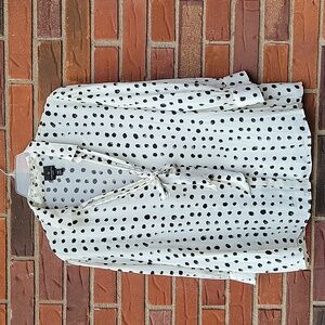 Worthington black and white blouse